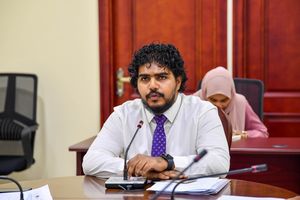 ލިސްޓުގައި ނެތް ބަޔަކަށް ގޯތިތައް ދިން މައްސަލަ ބަލަން ގޮވާލައިފި