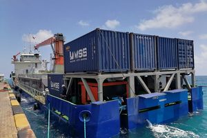 MSS cargo ship carries goods to Addu