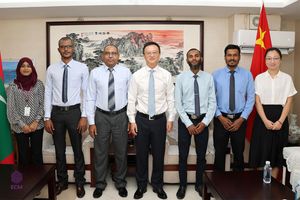 އިލެކްޝަންސް ކޮމިޝަނުން ޗައިނާ ސަފީރާ ބައްދަލުކޮށްފި