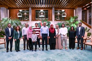 ބެއިޖިންގައި ދިރިއުޅޭ ދިވެހިންނާ ރައީސް ބައްދަލުކުރައްވައިފި