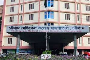 Two Maldivian doctors attacked in Bangladesh 