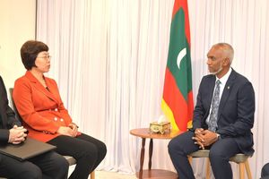 ޗައިނާ ލޯނާ ގުޅޭގޮތުން ސަފީރު ދެއްކި ވާހަކަ ސަރުކާރުން ދޮގުކޮށްފި
