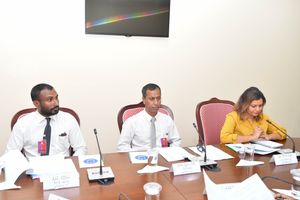 އަހަރަކު އެއް ފަހަރު ބައި-އިލެކްޝަން ބޭއްވުމާ އެލްޖީއޭ ދެކޮޅު 
