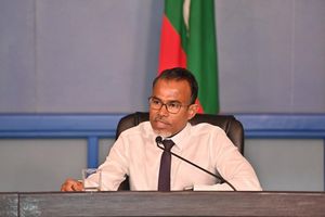 ރިފްއަތުގެ އިތުބާރު ނެތް ކަމުގެ މައްސަލަ މަޖިލީހަށް ހުށަހަޅައިފި
