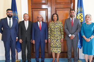 ކޮމަންވެލްތުގެ ސެކްރެޓަރީ ޖެނެރަލްއާ ޝާހިދު ބައްދަލުކުރައްވައިފި