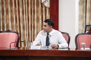 "އިތުބާރު ނެތީ" ނާޝިޒަށް، އޯވާޑްރާފްޓްގެ ވަގުތީ ކޮމިޓީން ޖާގަ ނުދިން