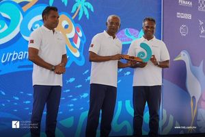 ކޮންމެ އެގާރަ ދުވަހަކުން ތަރައްގީގެ މަޝްރޫއެއް އެބަ ނިމޭ: އާޒިމް 