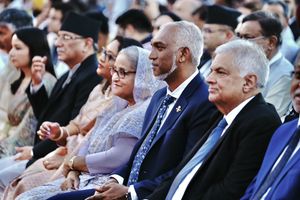 ބަންގްލަދޭޝްގެ ވަގުތީ ލީޑަރު ޔޫނުސްއަށް ރައީސްގެ މަރުހަބާ