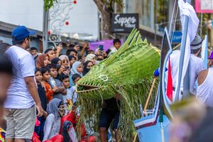 އުފާކޮށް މަޖާކޮށް ހެދުމަކީ ދީނީ ވާޖިބެއް