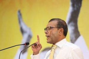 ނަޝީދުގެ މަލާމާތް ރައީސަށް؛ "ނުވި، ނުވި، ރިއެކްޓެއް ނުކުރި"