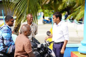 މަސްވެރިން ޕެންޝަން ސްކީމުގައި ހިމަނާނެ ކަމަށް އިލްޔާސް ވިދާޅުވެއްޖެ