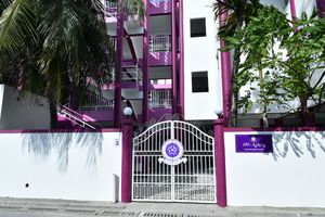 އިއްޒުއްދީން ސްކޫލް އެހެން ބަޔަކަށް ނުދޭނެ: އެޑިއުކޭޝަން
