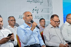 ފީއައްޔަށް ބޮޑުހިލަ ގެންދާ ވާހަކަ މުއިއްޒު ވިދާޅުވާތާ ދޮޅު އަހަރު