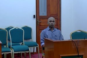 ދީނަ ފުރައްސާރަކުރި ރުސްތުމަށް ހަތަރު މަހުގެ ޖަލު ހުކުމެއް 