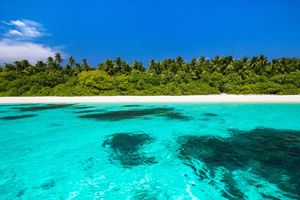 Fulhadhoo introduces fine to stop bikini-clad tourists