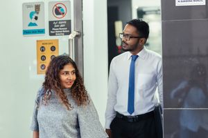 އަޒްމިރަލްދާގެ ދިފާއުގައި ވާހަކަދައްކަން ވަކީލަށް ފުރުސަތު ނުދިން