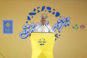 ފައިސާ ހުންނާނެ، ދެ ވަނަ ދައުރެއްގައި ދަރަނި ދައްކާނަން: ރައީސް 