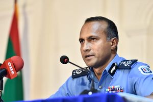 ނަޝީދަށް ދިން ހަމަލާއަށް ޝައްކުވާ 4 މީހުން އެބަތިބި: ޕޮލިސް