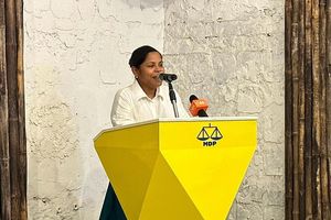 ދިޔާނާގެ ތާއީދާއި ތައުރީފު ރައީސް ސޯލިހަށް!