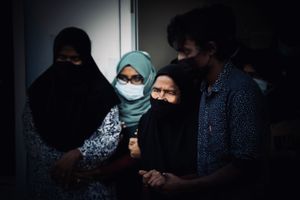 "ހާދަ އަނިޔާއެކޭ.. މަގޭ ދަރިފުޅާ"