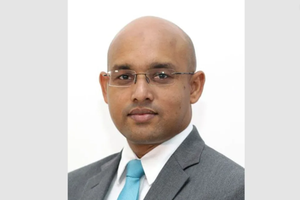 ބީއެމްއެލްގެ ޗެއާޕާސަން ކަމުން ޒަރީރު އިސްތިއުފާ ދެއްވައިފި