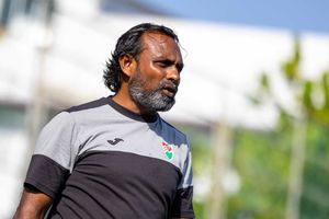 ގައުމީ ފުޓްސަލް ޓީމަށް އޮތް ބޮޑު ގޮންޖެހުމަކީ ޕްރެކްޓިސް ކުރަން އިންޑޯއެއް ނެތުން: ނިޔާ
