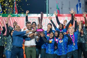 ޖެހިޖެހިގެން ތިން ފަހަރު ތަށި ހޯދި އެމްޕީއެލް އަށް ރެކޯޑެއް