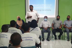 ރާއްޖެ އަށް ވޮލީ ފުޅާކުރަން ކޯޗުން ތަމްރީން ކުރަނީ 