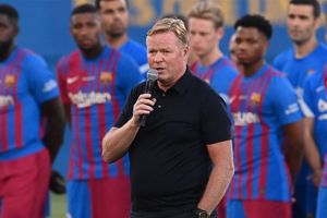 އުނދަގޫވިޔަސް މެސީ ނެތި ބާސެލޯނާ ކުރިއަށްދާން ޖެހޭ: ކޫމަން