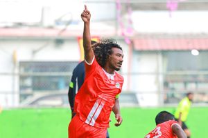 އެފްއޭއެމް ވެޓެރަންސް ލީގު: ހުރާ އާއި ސިފައިން އެއްވަރު