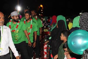 ޗެމްޕިއަން ތިމަރަފުށްޓަށް ރަތް ދޫލައިގެ މަރުހަބާ އެއް