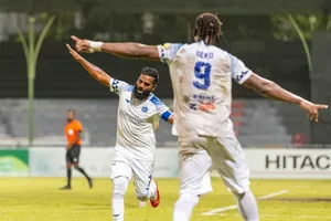 ފަހު ސިކުންތުގައި ދަގަނޑޭ ޖެހި ޕެނަލްޓީން ނިއު އިން ޗެމްޕިއަން މާޒިިޔާއާ އެއްވަރު