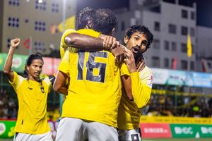 އާރްއާރްސީ އަށް މޮޅެއް، ބީއެމްއެލް އެއްވަރު