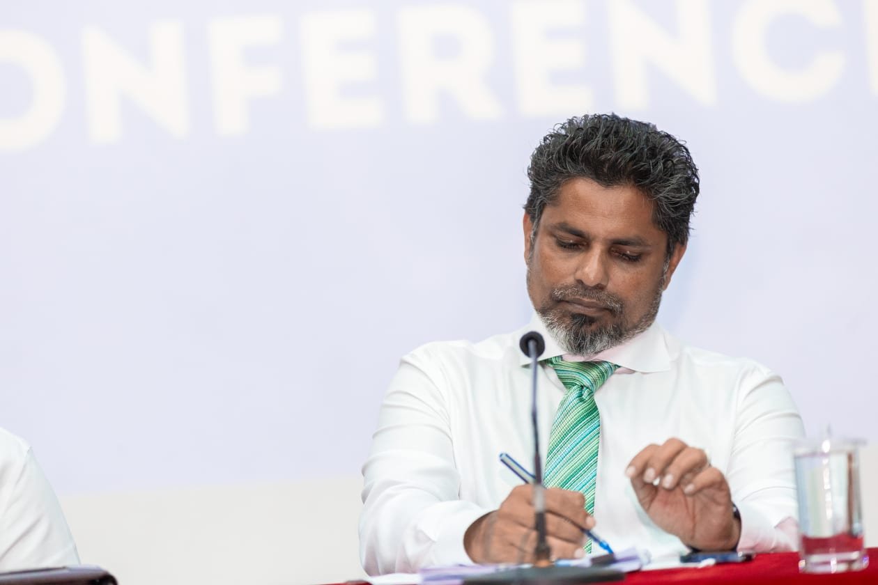 ވެލެންސިއާގެ ބޯޑް ބައްދަލުވުމަކަށް ސްޕޯޓްސް ކޮމިޝަނަރަށް ދައުވަތު