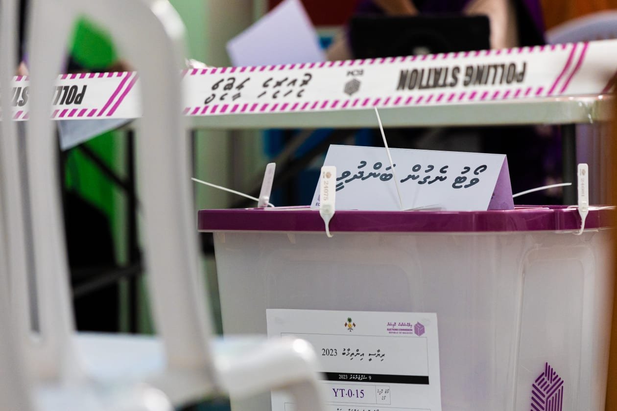 ދެވަނަ ބުރުގެ ވޯޓު ލުން ހަވީރު 5:00 އާ ހަމައަށް ކުރިއަށް ގެންދާނެ
