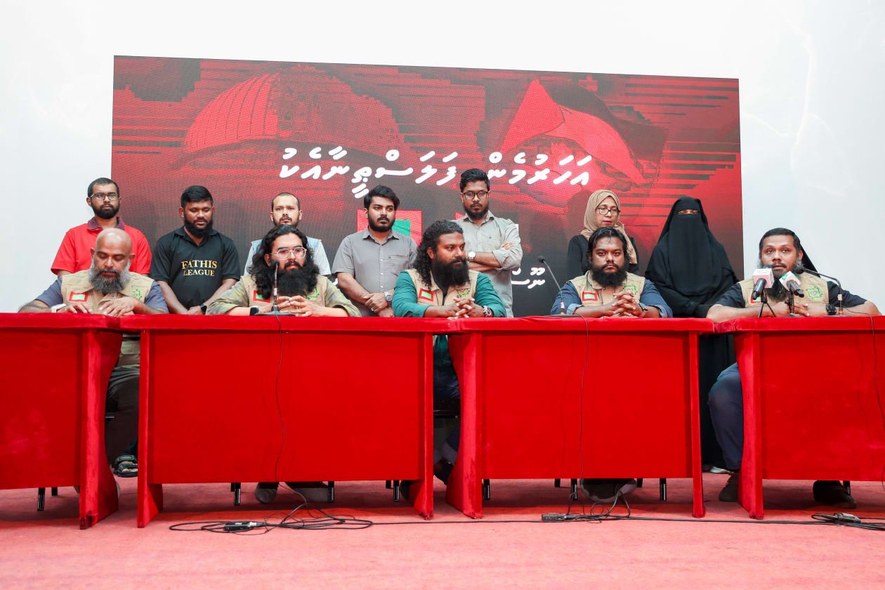 އެޗްޑީސީއިން އައިއޭސީއަށް އެއް މިލިއަން ރުފިޔާ ދީފި