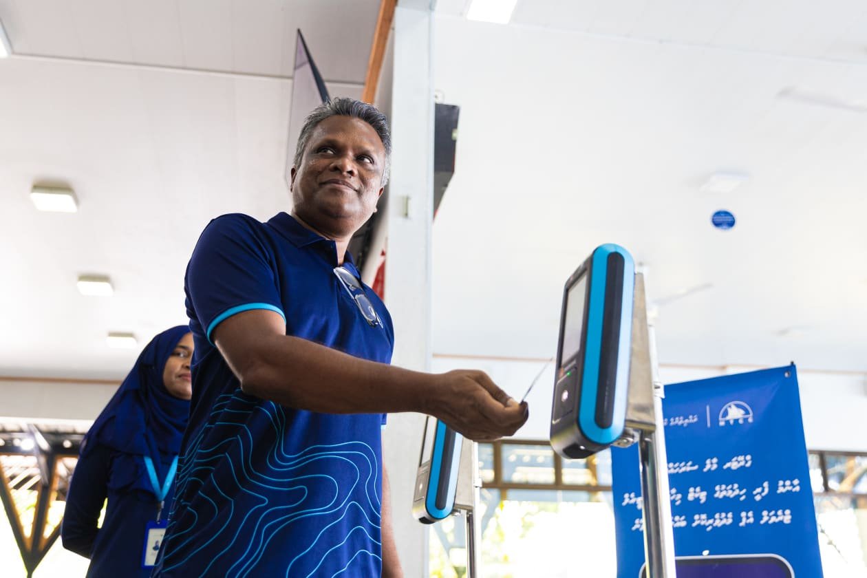 ފެރީތަކަށް ވެސް ކާޑުން ފައިސާ ދެއްކޭ ގޮތް ހަދައިފި