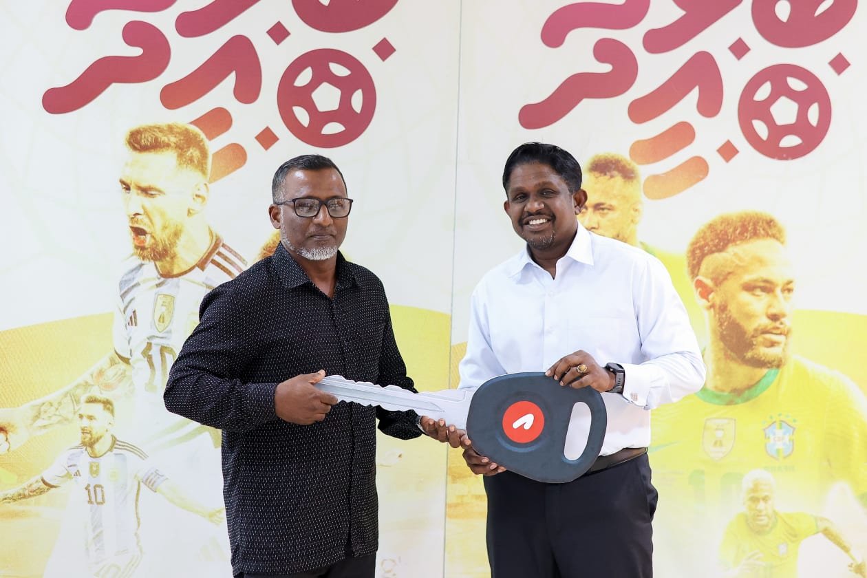 ބޯޅަ އީދުގެ ވަނަތަކަށް ހޮވުނު  ފަރާތްތަކަށް އިނާމު ދީފި