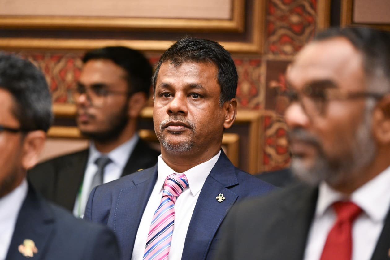 ކުޑަކުދިންގެ ވެކްސިން ފުރިހަމައަށް ދޭން ޖެހޭ: ނާޒިމް