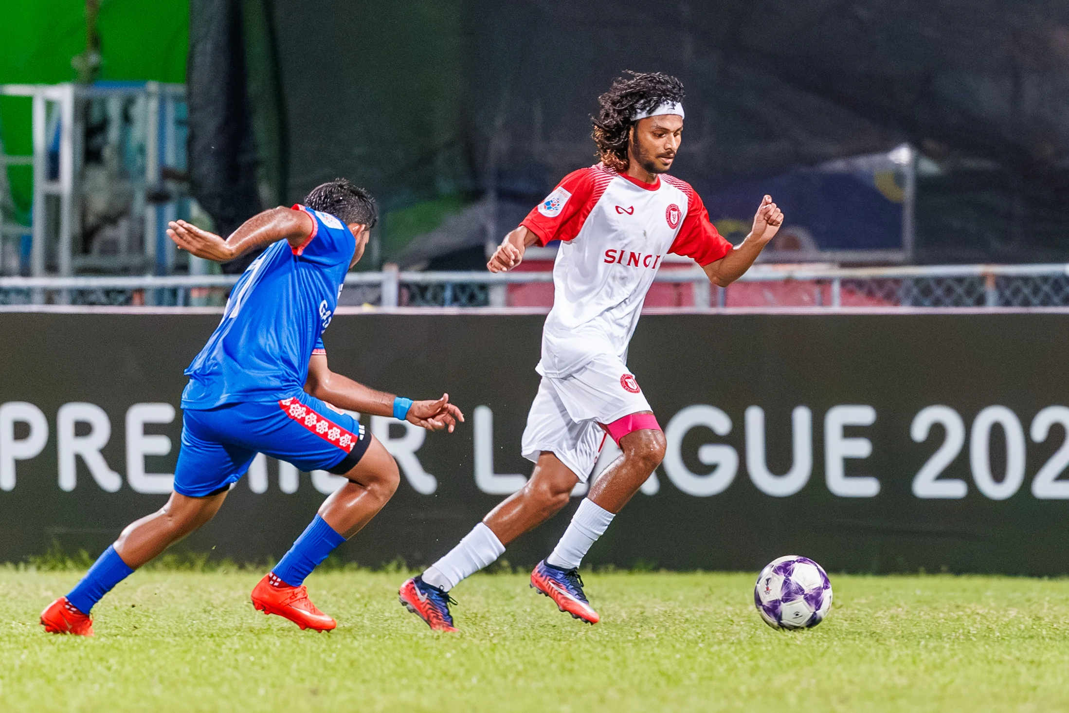 DPL match between Victory vs Gadhdhoo.--- PHOTO: Images.mv