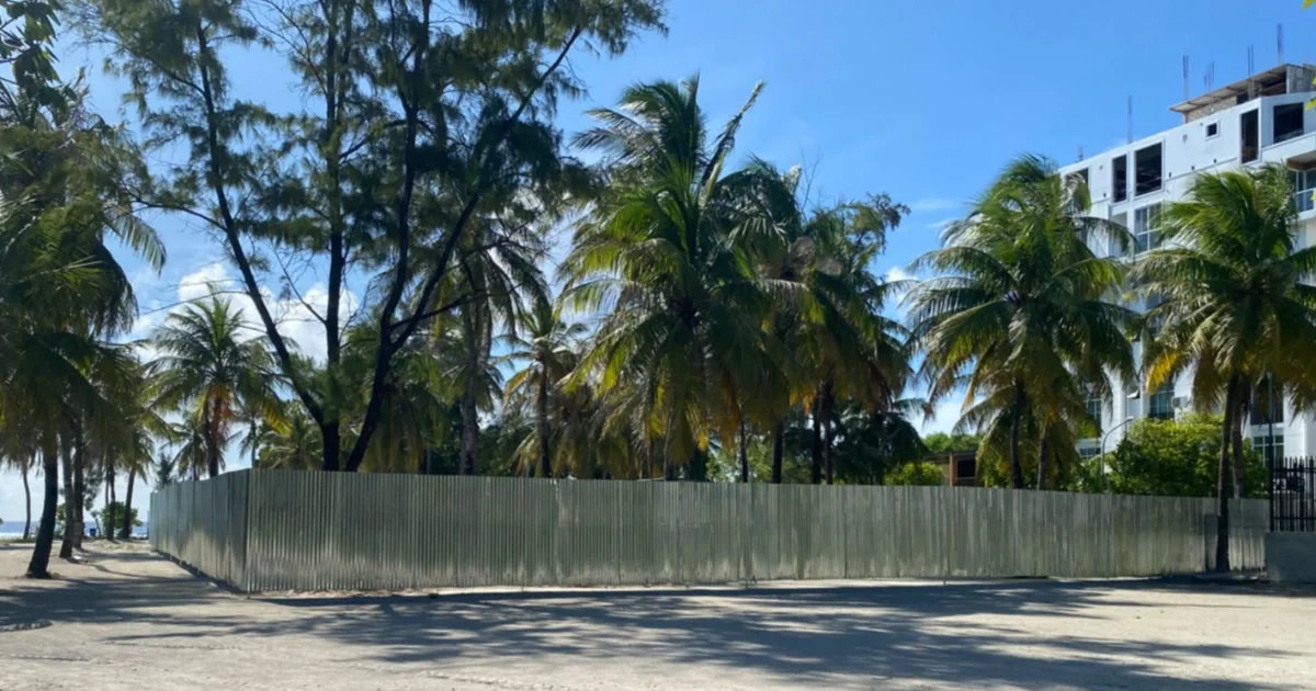 ހުޅުމާލޭ ރުއްގަނޑުގައި ބޯލިން އެރީނާއެއް އަޅަން ފަށައިފި