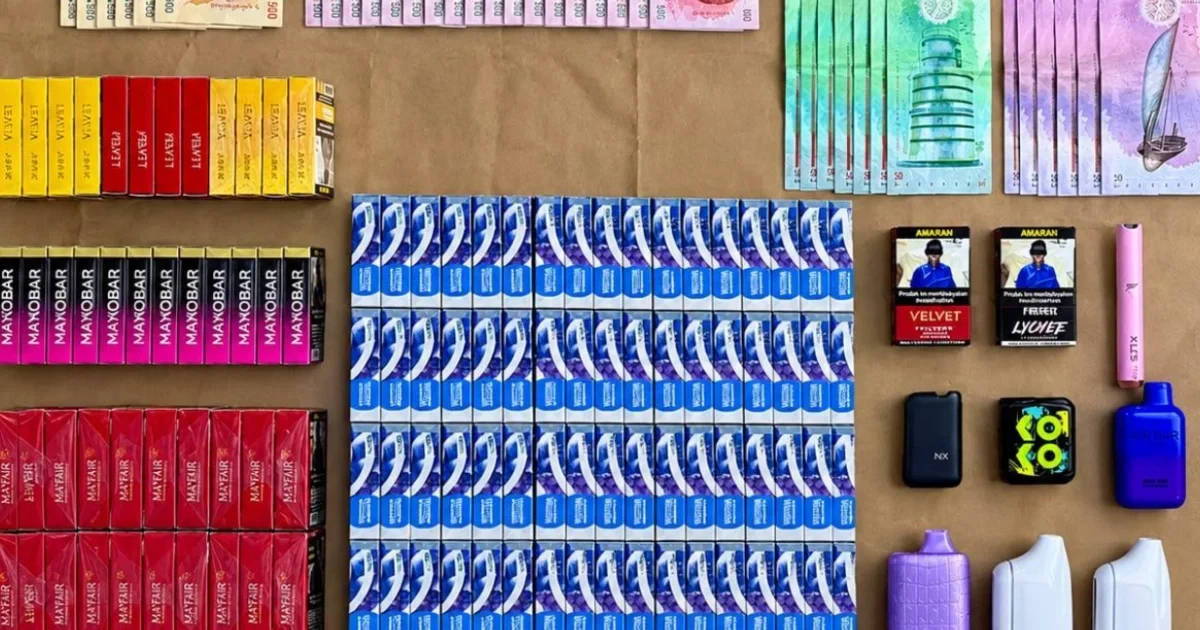 Police seize vape cartridges and cash 