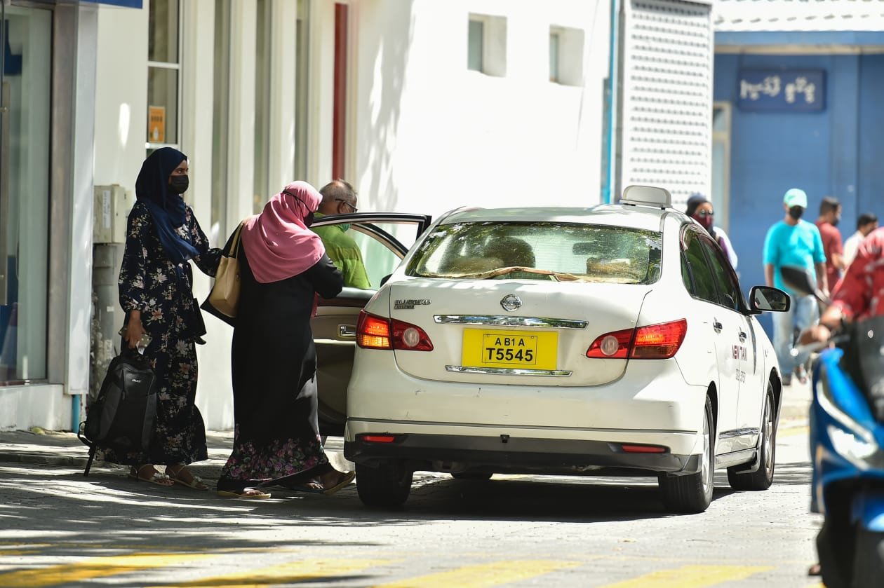 އަންނަ މަހުން ފެށިގެން ޝީޓްބެލްޓް އެޅުން މަޖުބޫރު 