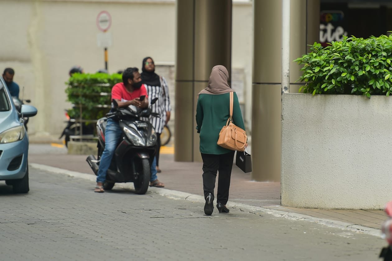 ސިވިލް ސާވަންޓުން ނަގާއިރު ފިނޭންސްގެ ހުއްދަ ހޯދަން ނުޖެހޭނެ
