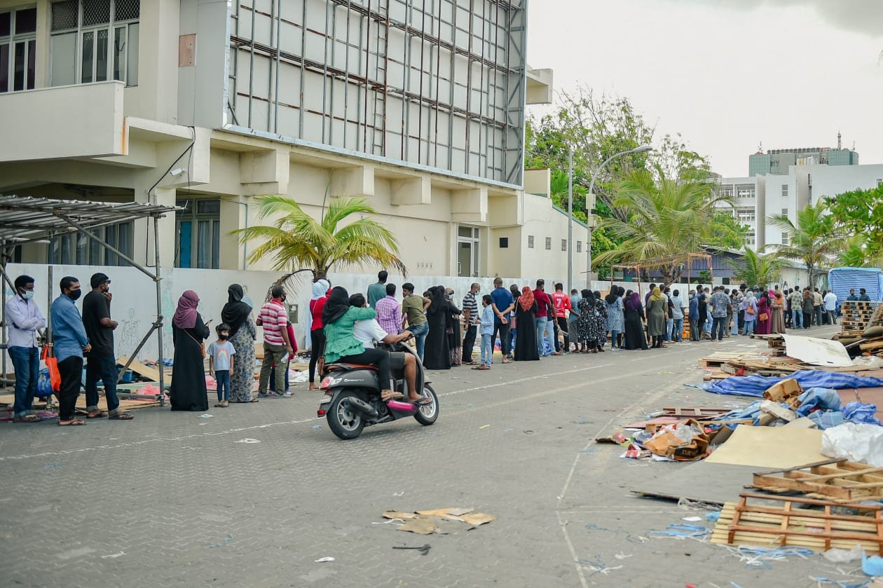 ސޯޝަލް ސެންޓަރު ބަންދުކޮށް ތާޖުއްދީން ސްކޫލުގައި ސާމްޕަލް ނަގަނީ