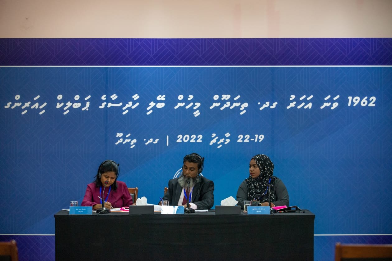 ތިނަދޫއިން މީހުން ބޭލި މައްސަލައިގެ އަޑުއެހުންތައް ފަށައިފި
