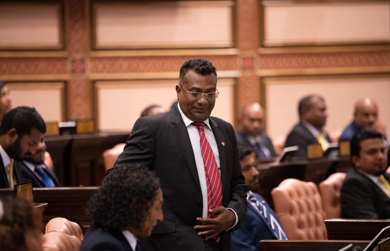 މަރުއާނާ ހުއްދަ ކުރަން ޖާބިރު ގޮވާލުމުން އެކަން މަނައެއް ނުކުރި 