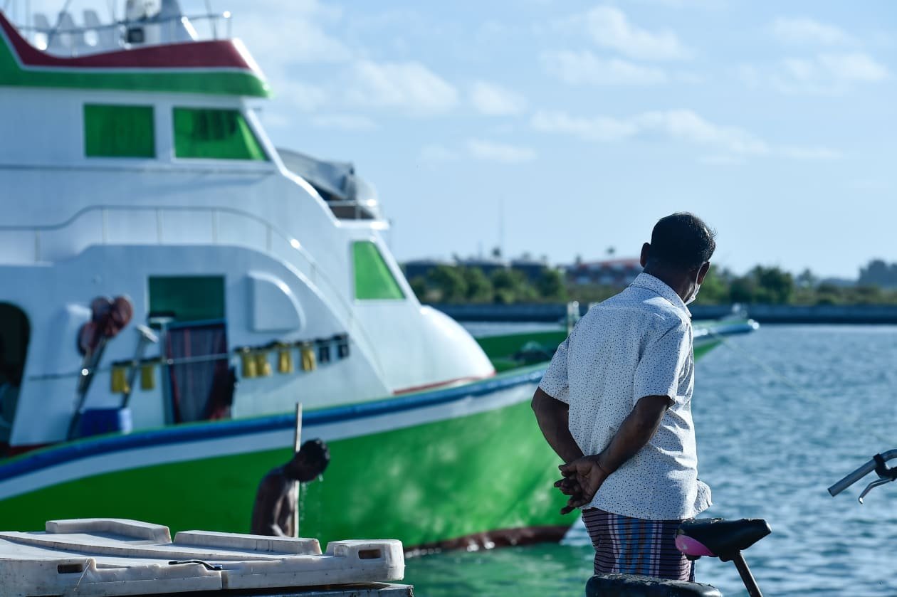 އާންމު މީހާގެ އިންސާފު "ފަޅުތެރޭ ތާށިވެފައި"!