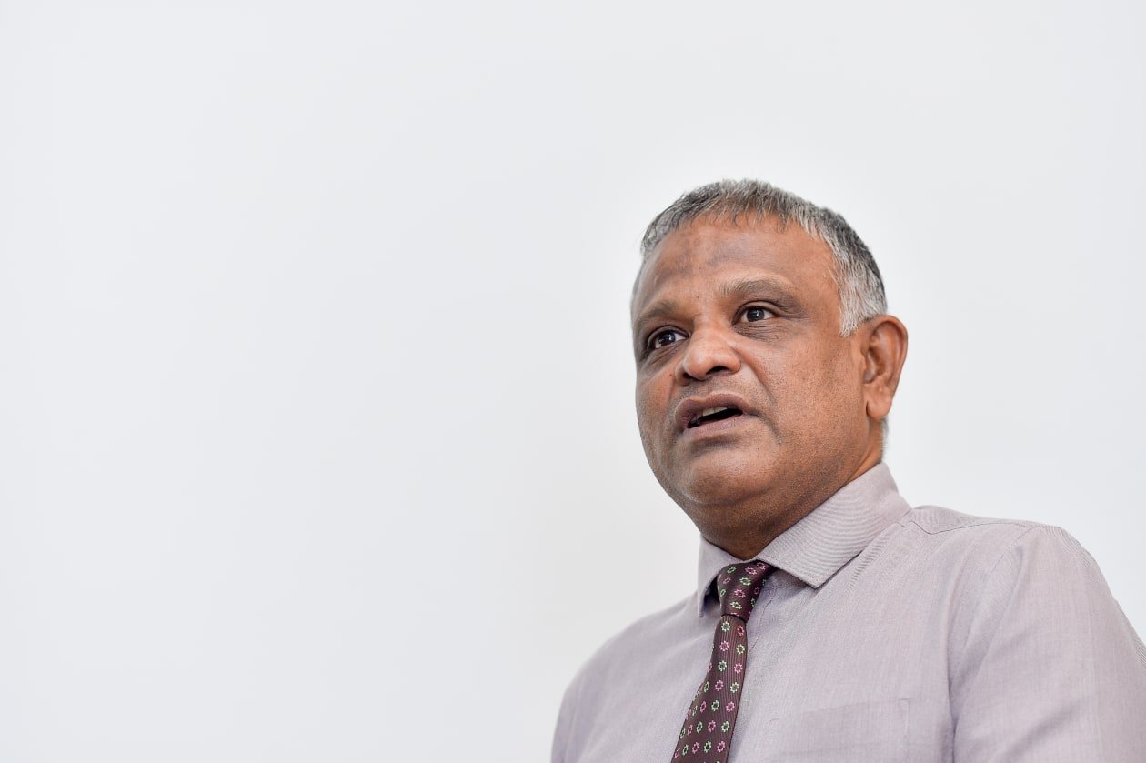 "ރަނގަޅު ގޮތަކީ ފްލައިން ސްކޫލުން ކޯސް ފުރިހަމަކުރުން"
