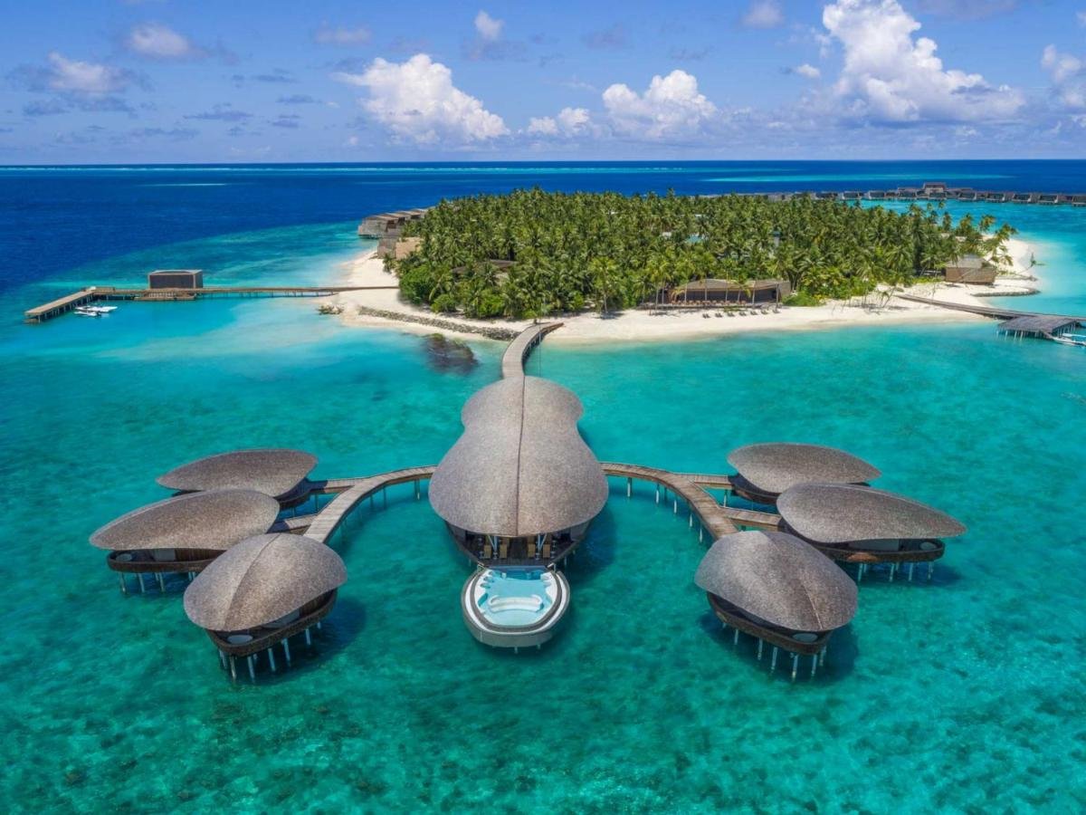 "ލީޑިން ޑެސްޓިނޭޝަން" އެވޯޑު ރާއްޖެއިން ދިފާއުކޮށްފި